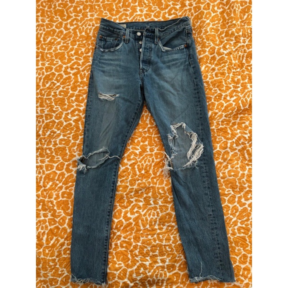 501 destroyed skinny jeans